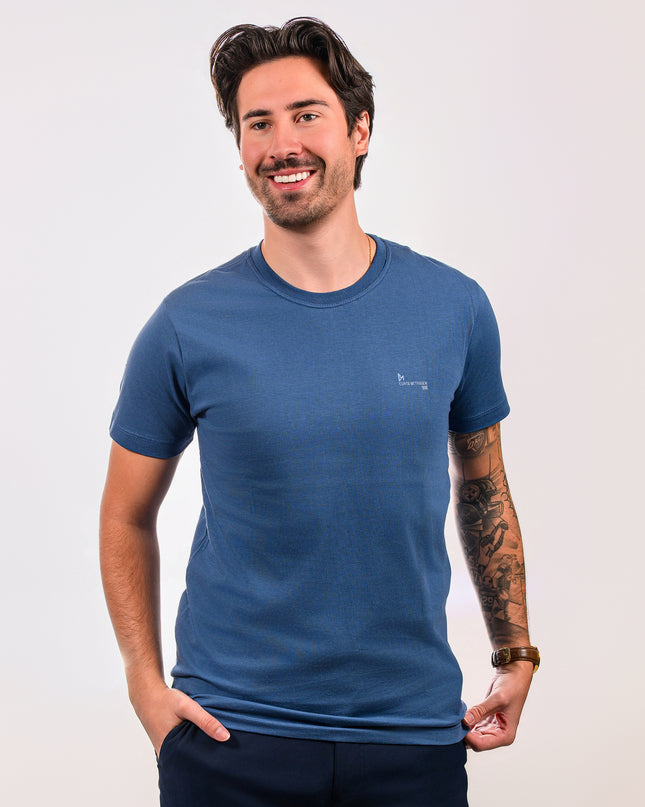 Camiseta Básica Azul Claro