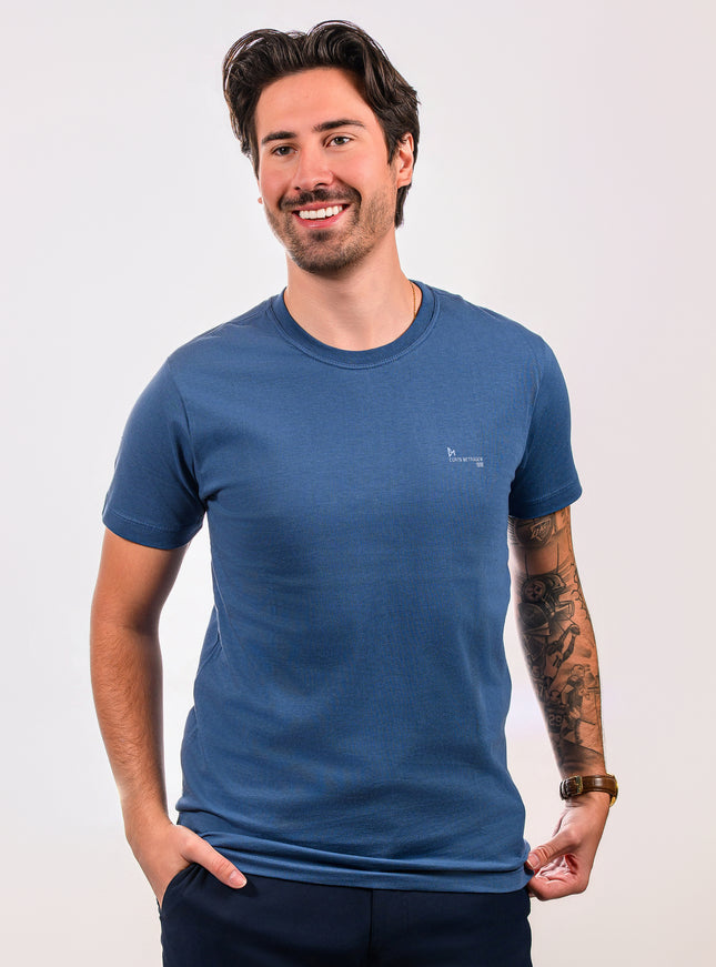 Camiseta Básica Azul Claro
