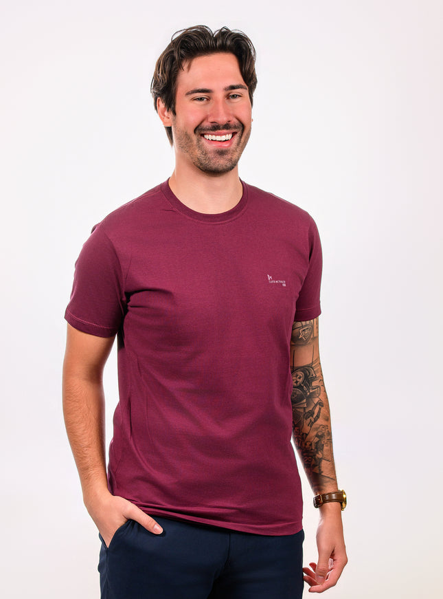 Camiseta Básica Vinho